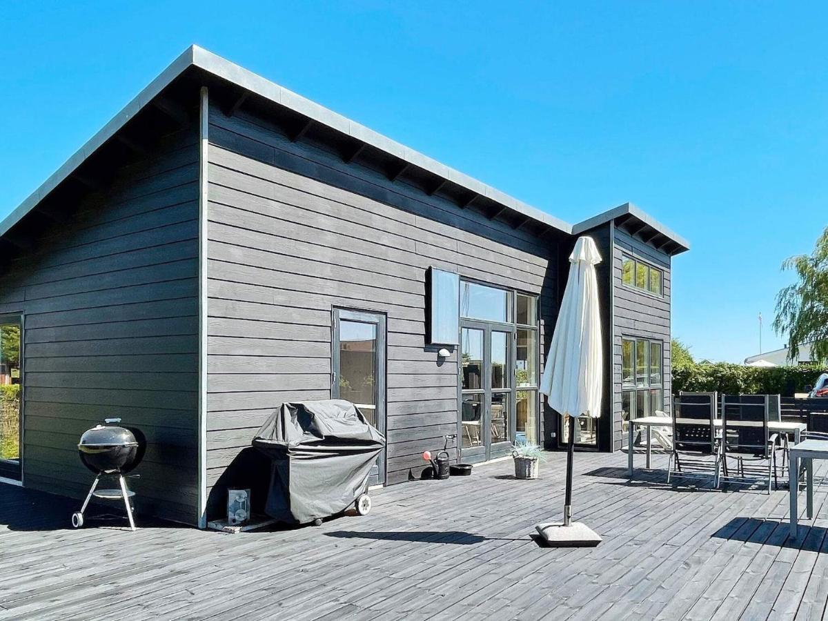 6 Person Holiday Home In Bjert Sønder Bjert Esterno foto