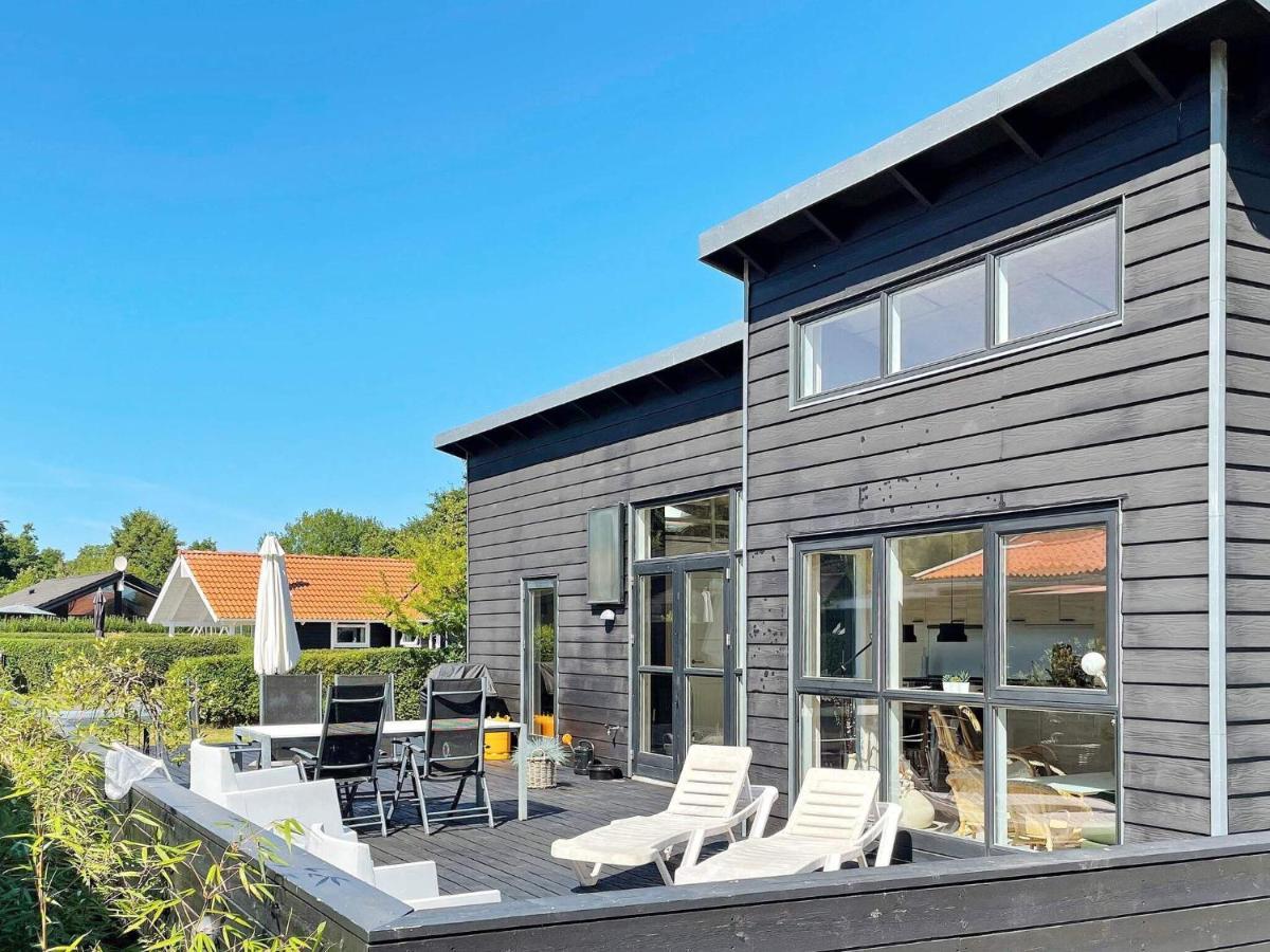 6 Person Holiday Home In Bjert Sønder Bjert Esterno foto