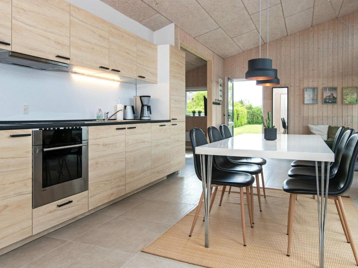 6 Person Holiday Home In Bjert Sønder Bjert Esterno foto